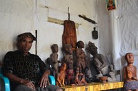 Alo Leta dan hasil karyanya Alo Leta dan hasil karyanya