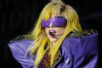 Lady Gaga saat konser di Hong Kong (chinamedia.com) Lady Gaga saat konser di Hong Kong (chinamedia.com)