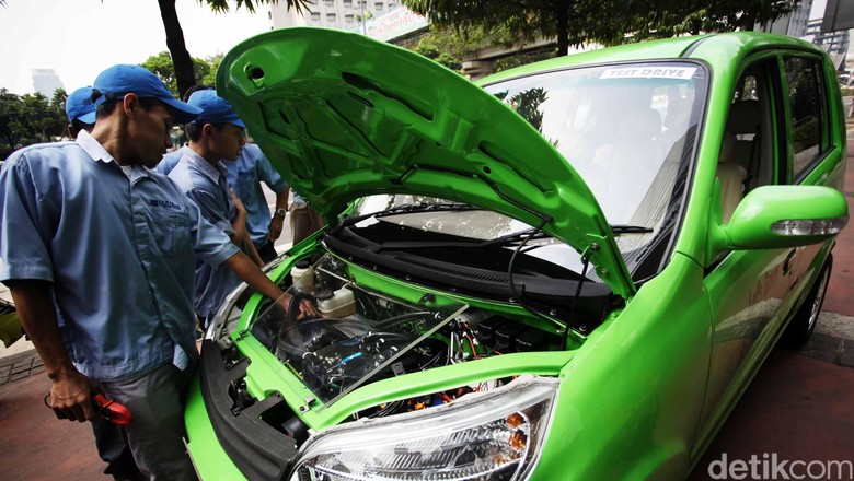 Jonan Ingin Kembangkan Mobil Listrik, Pasokan Listriknya Cukup? Jonan Ingin Kembangkan Mobil Listrik, Pasokan Listriknya Cukup?