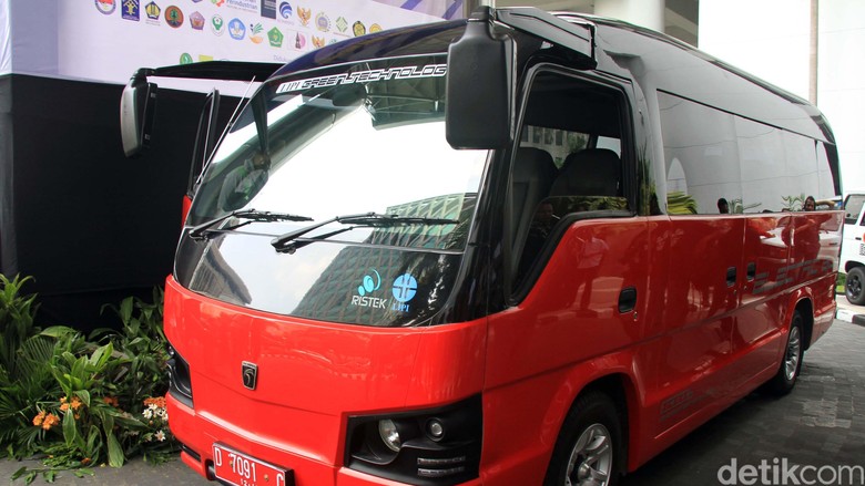 RI Ingin Kembangkan Mobil Listrik, Struktur Perpajakan Kendaraan Dibenahi RI Ingin Kembangkan Mobil Listrik, Struktur Perpajakan Kendaraan Dibenahi
