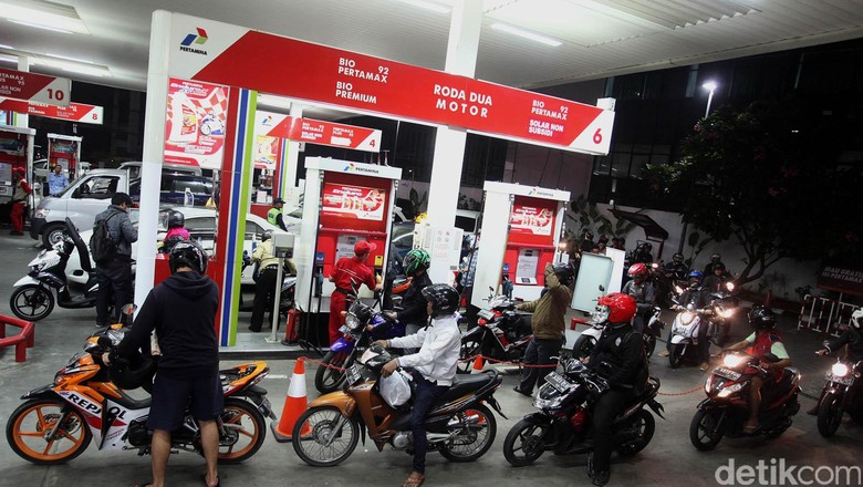 Pertamina Sebut SPBU Miliknya Tak Kalah dengan Punya Asing Pertamina Sebut SPBU Miliknya Tak Kalah dengan Punya Asing