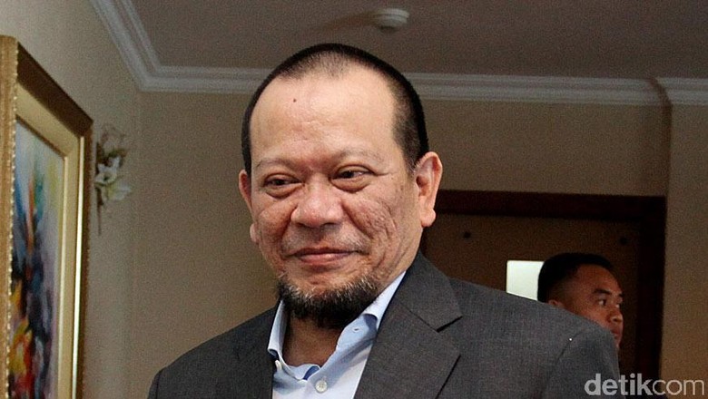 Jadi Tersangka Korupsi Dana Hibah, La Nyalla: Saya Hormati Keputusan Kejati Jadi Tersangka Korupsi Dana Hibah, La Nyalla: Saya Hormati Keputusan Kejati