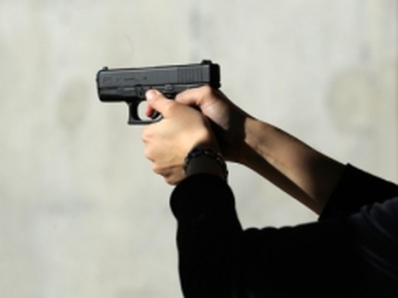 Polisi Tembak 2 Pelaku Pencuri Sarang Burung Walet di Rohil Riau Polisi Tembak 2 Pelaku Pencuri Sarang Burung Walet di Rohil Riau