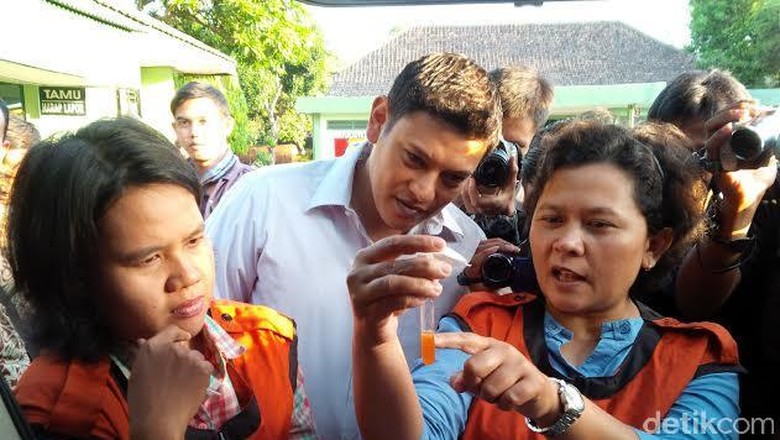 Waspada Rhodamine B, Pemkot Kediri Sidak Penjual Takjil Waspada Rhodamine B, Pemkot Kediri Sidak Penjual Takjil
