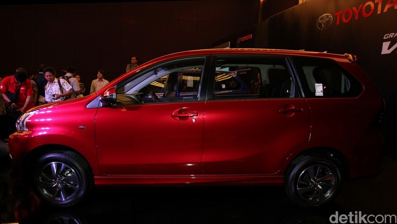 Toyota Pertimbangkan Pasang Hybrid di Innova, Avanza Toyota Pertimbangkan Pasang Hybrid di Innova, Avanza