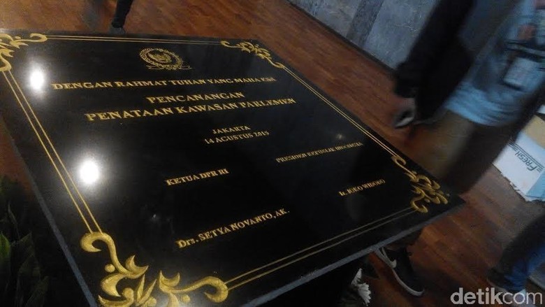 Jokowi akan Tanda Tangan Prasasti Pencanangan 7 Proyek Baru DPR