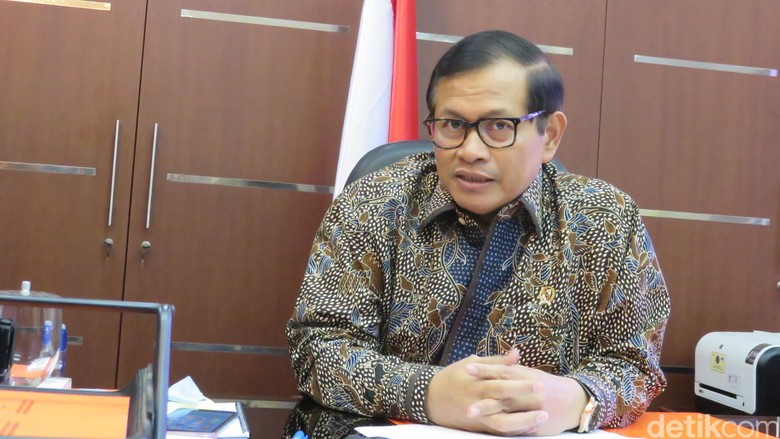 Kepuasan Publik Pada Jokowi Hanya 46 Persen, Seskab: Akan Naik Kembali Kepuasan Publik Pada Jokowi Hanya 46 Persen, Seskab: Akan Naik Kembali