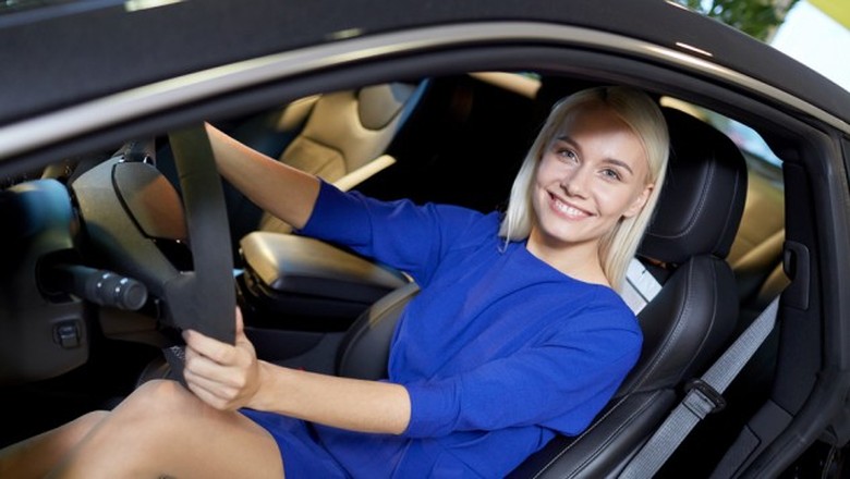 Ladies, Kamu Suka Bawa Mobil SUV? Perhatikan Ini Ya Ladies, Kamu Suka Bawa Mobil SUV? Perhatikan Ini Ya