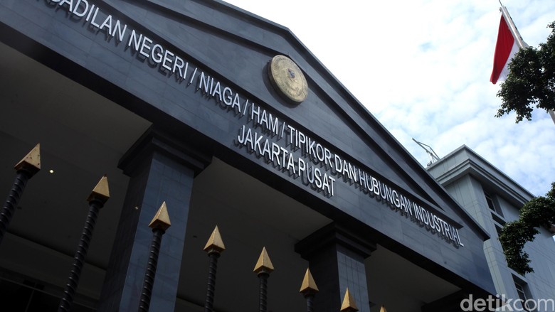 Terdakwa e-KTP Bagi-bagi Duit Rp 10 juta ke 5 PNS Kemendagri Terdakwa e-KTP Bagi-bagi Duit Rp 10 juta ke 5 PNS Kemendagri