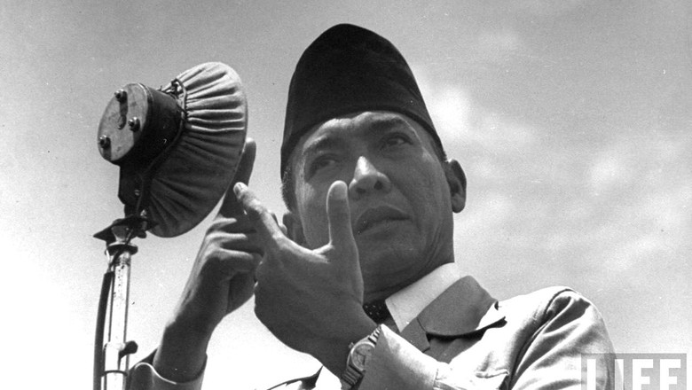 Bung Karno Selamat dari Tujuh Kali Upaya Pembunuhan Bung Karno Selamat dari Tujuh Kali Upaya Pembunuhan