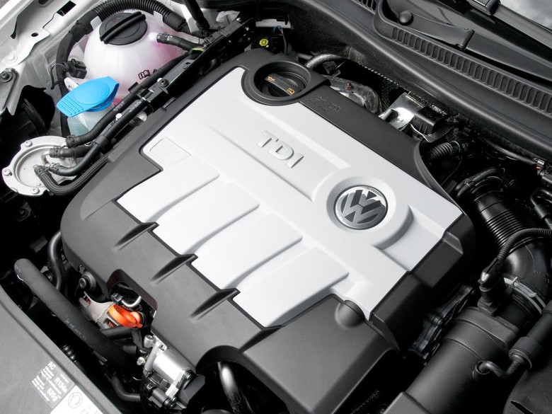 Perbarui Mesin Diesel, 3 Pabrikan Jerman Tarik 5,3 Juta Mobil Perbarui Mesin Diesel, 3 Pabrikan Jerman Tarik 5,3 Juta Mobil