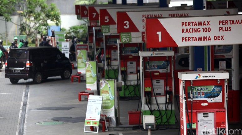 Musim Mudik: Penjualan Pertamax di Jatim Naik, Premium Turun Musim Mudik: Penjualan Pertamax di Jatim Naik, Premium Turun
