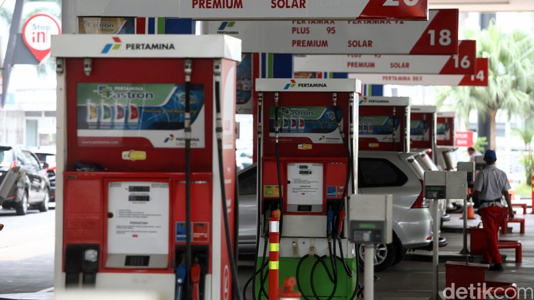 20% SPBU Pertamina di Jawa-Madura-Bali Tak Jual Premium 20% SPBU Pertamina di Jawa-Madura-Bali Tak Jual Premium