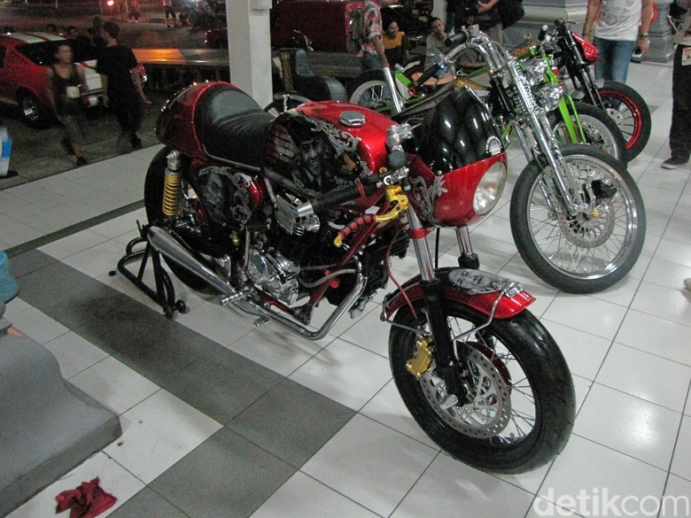 Trik Cara Merawat Motor Lawas Biar Tetap Oke Trik Cara Merawat Motor Lawas Biar Tetap Oke