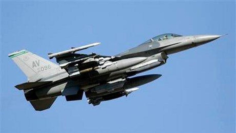JET TEMPUR DIJADIKAN ALARM UNTUK SAHUR