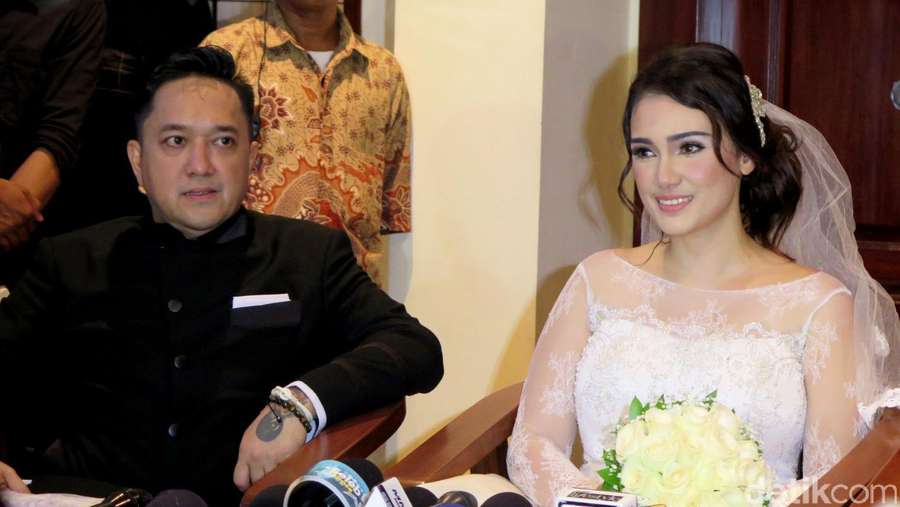 Bahagianya Feby Febiola dan Franky Setelah Jadi Suami Istri