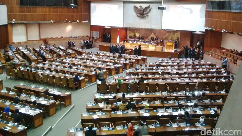 DPR Akan Sahkan Prolegnas 2016, Salah Satunya RUU Tax Amnesty DPR Akan Sahkan Prolegnas 2016, Salah Satunya RUU Tax Amnesty