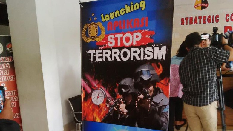 Mabes Polri Luncurkan Aplikasi dan Game Tumpas Terorisme Mabes Polri Luncurkan Aplikasi dan Game Tumpas Terorisme