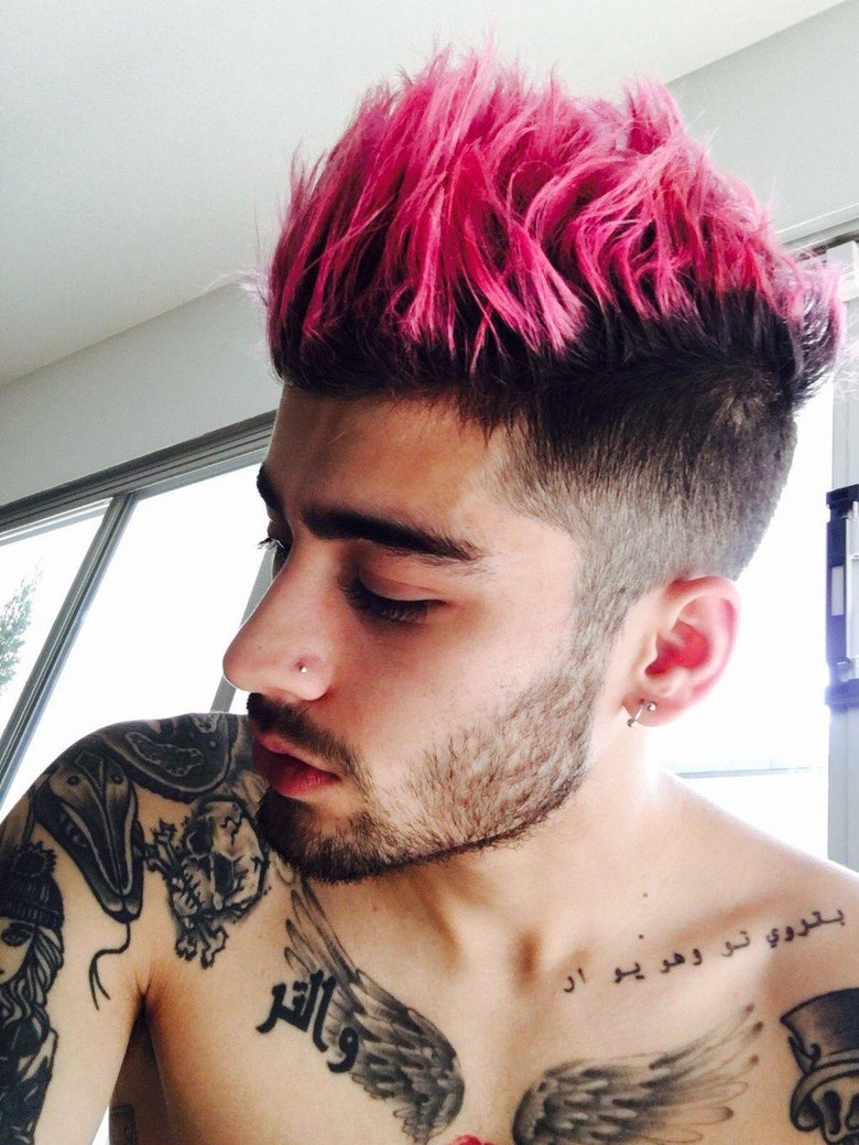 Zayn Malik Kini Berwarna Pink Sambut Valentine