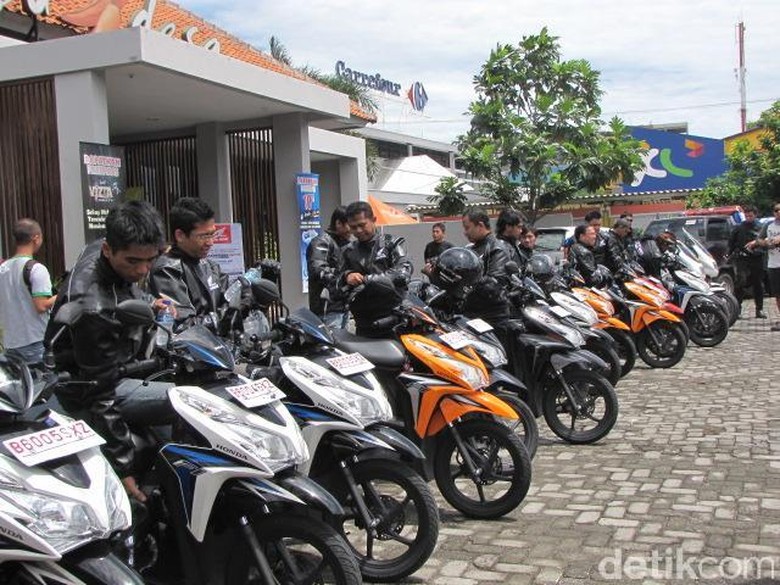 Cek 3 Komponen Ini Kalau Honda Vario Jadi Boros Bensin Cek 3 Komponen Ini Kalau Honda Vario Jadi Boros Bensin