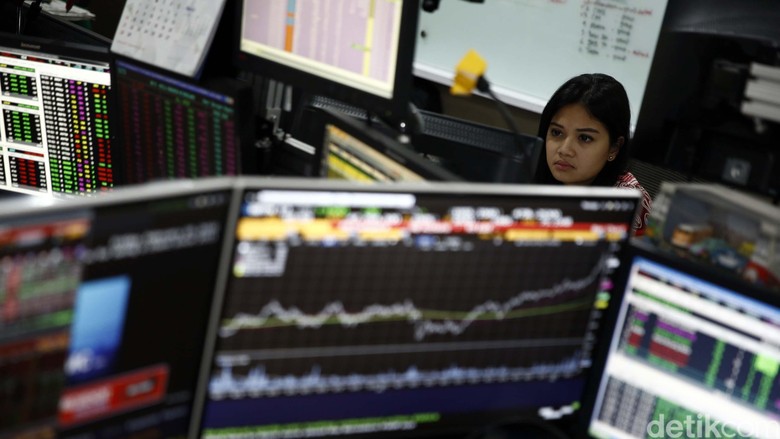 Untung Mana: Investasi di Reksa Dana Campuran, Pendapatan Tetap, atau Obligasi? Untung Mana: Investasi di Reksa Dana Campuran, Pendapatan Tetap, atau Obligasi?