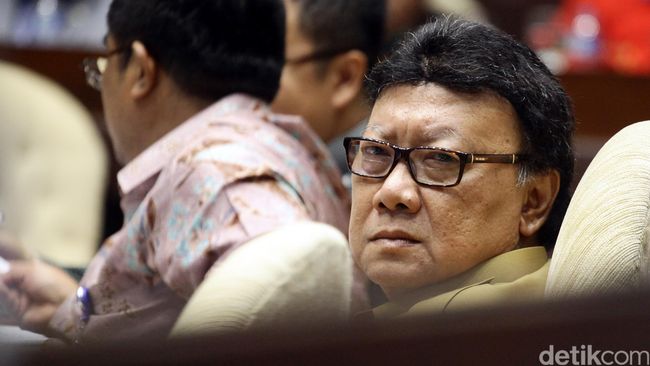 Mendagri Pertimbangkan Berhentikan Bupati Ogan Ilir yang 