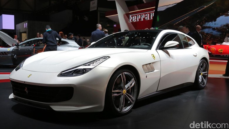 Good Bye Ferrari FF, Selamat Datang GTC4Lusso