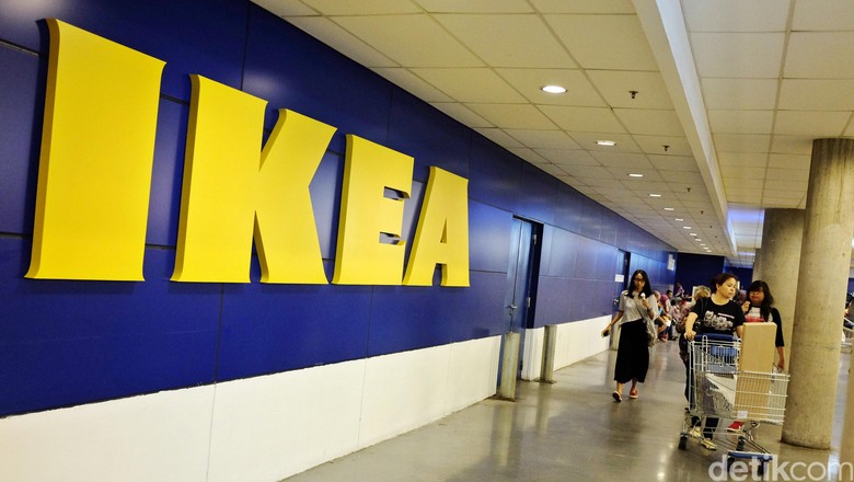 IKEA Alam Sutera Diancam Bom, Pengunjung dan Pegawai Dievakuasi IKEA Alam Sutera Diancam Bom, Pengunjung dan Pegawai Dievakuasi