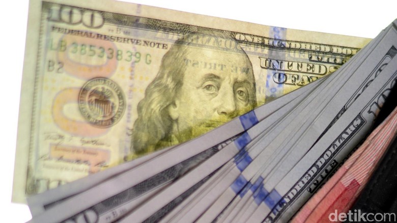 Dolar AS Pagi Ini Rp 13.318 Dolar AS Pagi Ini Rp 13.318