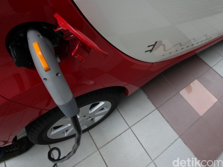 India Berencana Semua Mobil pada 2030 adalah Mobil Listrik India Berencana Semua Mobil pada 2030 adalah Mobil Listrik