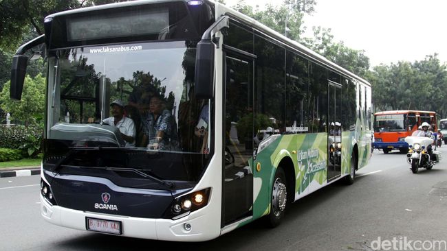 Ahok Siapkan Bus Keren Ini 'Bersaing' dengan Metromini di 