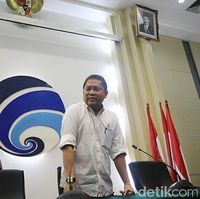 Menkominfo Ancam Tutup Semua Medsos