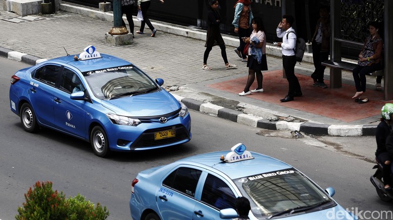 Nasib Saham Operator Taksi Pasca Kolaborasi Online Nasib Saham Operator Taksi Pasca Kolaborasi Online