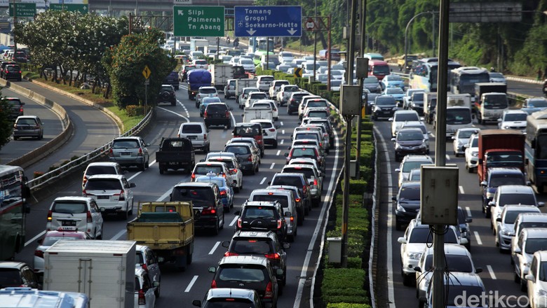 Pengusaha ke Gubernur Baru DKI: Kurangi Macet, Jangan Sering Banjir Pengusaha ke Gubernur Baru DKI: Kurangi Macet, Jangan Sering Banjir