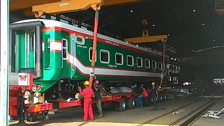 Hebat! Kereta Made In Madiun Laris Diborong Bangladesh Hingga Australia Hebat! Kereta Made In Madiun Laris Diborong Bangladesh Hingga Australia