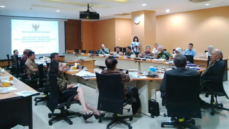 Menperin Era Soeharto Sebut RI Bangsa Besar, Tapi Minim Produk Hasil Sendiri Menperin Era Soeharto Sebut RI Bangsa Besar, Tapi Minim Produk Hasil Sendiri