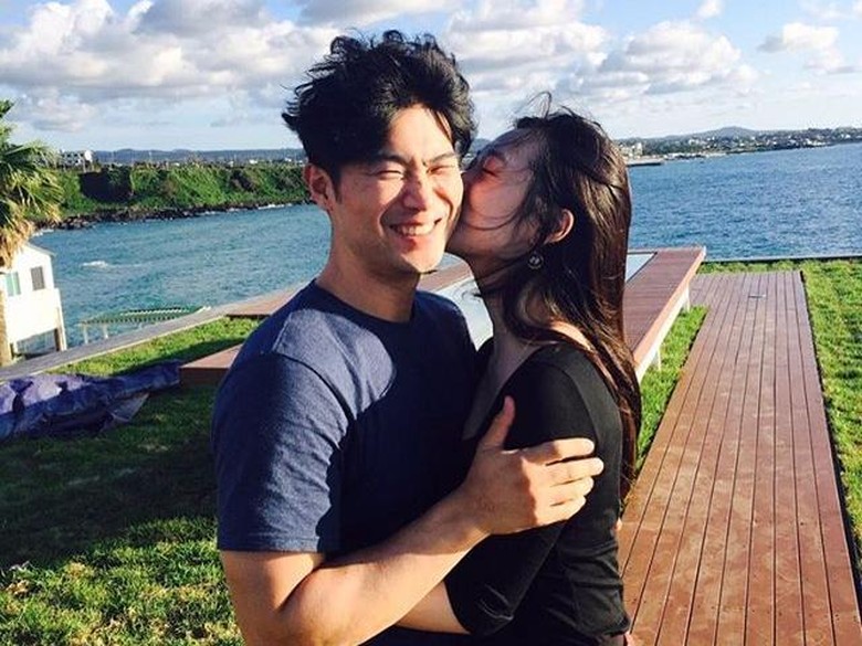 Hiks! Sulli dan Choiza Putus Hiks! Sulli dan Choiza Putus