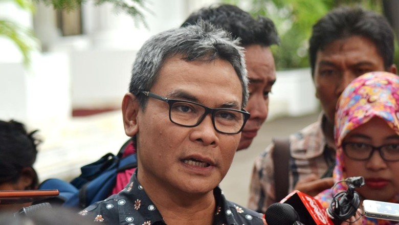 Johan Budi: Presiden Sudah Putuskan Nama KSAU yang Baru Johan Budi: Presiden Sudah Putuskan Nama KSAU yang Baru