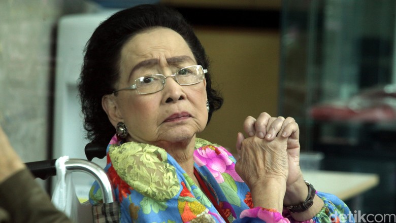 Wanita Terkaya di Indonesia Punya Harta Rp 9,8 Triliun Wanita Terkaya di Indonesia Punya Harta Rp 9,8 Triliun
