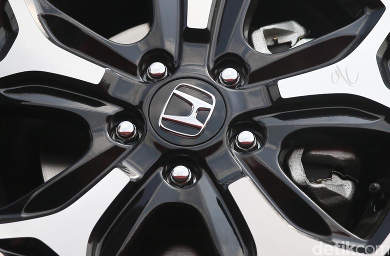 Honda dan Hitachi Lahirkan Perusahaan Mobil Listrik Honda dan Hitachi Lahirkan Perusahaan Mobil Listrik