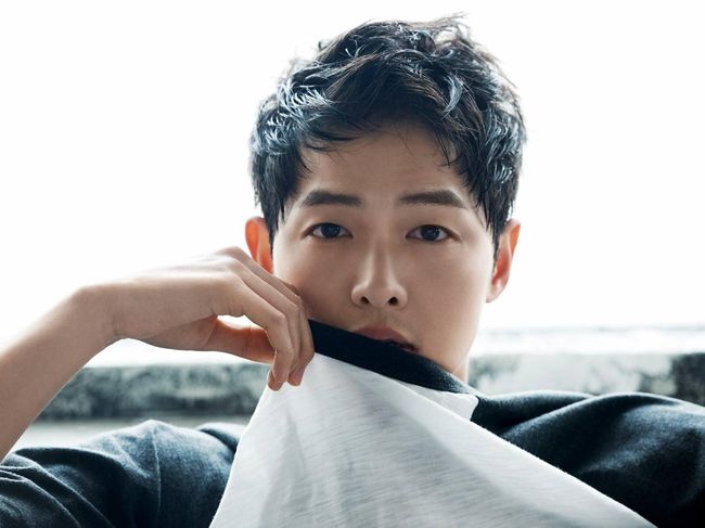 Foto Lama Song Joong Ki Ini Bikin Fans Terus terusan Memuji