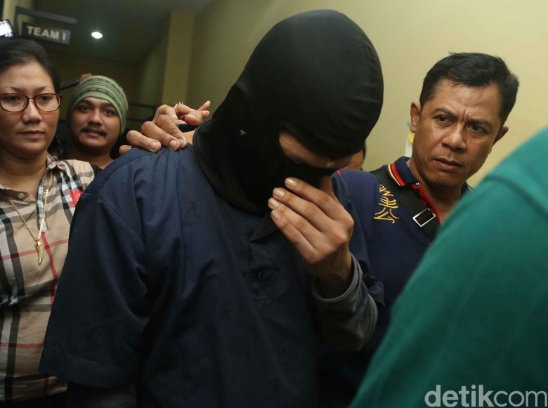 Ditahan, Jupiter Banyak Bengong Ditahan, Jupiter Banyak Bengong