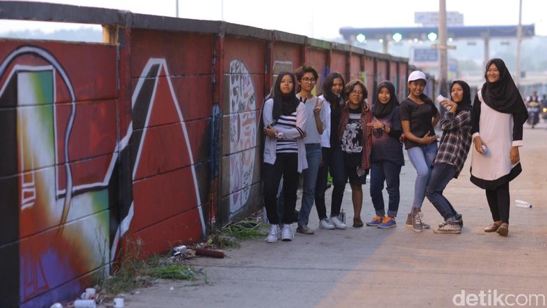 Siap-siap! Street Artist Ladies on Wall akan Kumpul Bareng di Bandung Siap-siap! Street Artist Ladies on Wall akan Kumpul Bareng di Bandung