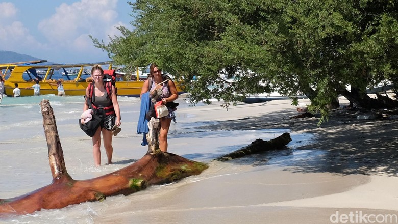 Foto: Ilustrasi wisatawan asing (Ari Saputra/detikTravel) Foto: Ilustrasi wisatawan asing (Ari Saputra/detikTravel)