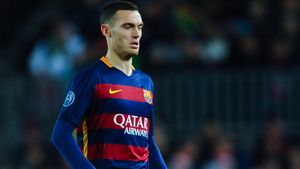 Vermaelen Kecewa Jarang Dimainkan, tapi Tak Berpikir Tinggalkan Barca