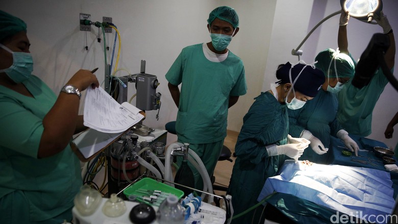 Dokter Ingin Punya Rumah Sakit Sendiri? Begini Caranya Dokter Ingin Punya Rumah Sakit Sendiri? Begini Caranya