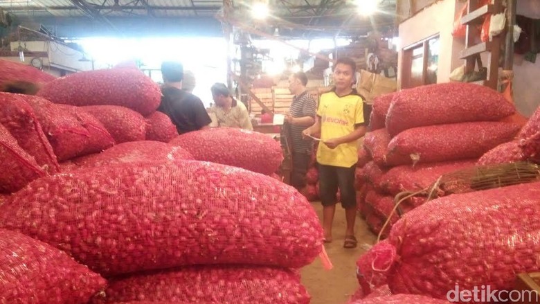 Data BPS Sebut Impor Bawang Merah 150 Ton, Mentan: Itu Bibit Data BPS Sebut Impor Bawang Merah 150 Ton, Mentan: Itu Bibit