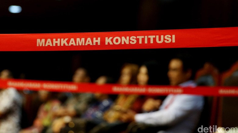 Aktivis LGBT: Kalian yang Normal Dipaksa Jadi Homo, Apa Mau? Aktivis LGBT: Kalian yang Normal Dipaksa Jadi Homo, Apa Mau?