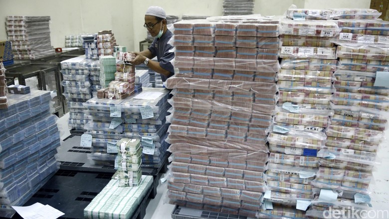 Tersisa 2 Bulan, Pemerintah akan Terbitkan Surat Utang Rp 18 T Tersisa 2 Bulan, Pemerintah akan Terbitkan Surat Utang Rp 18 T