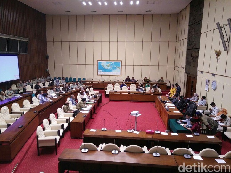 3 Menteri Jokowi Rapat dengan Komisi IV DPR, Ini Hasilnya 3 Menteri Jokowi Rapat dengan Komisi IV DPR, Ini Hasilnya